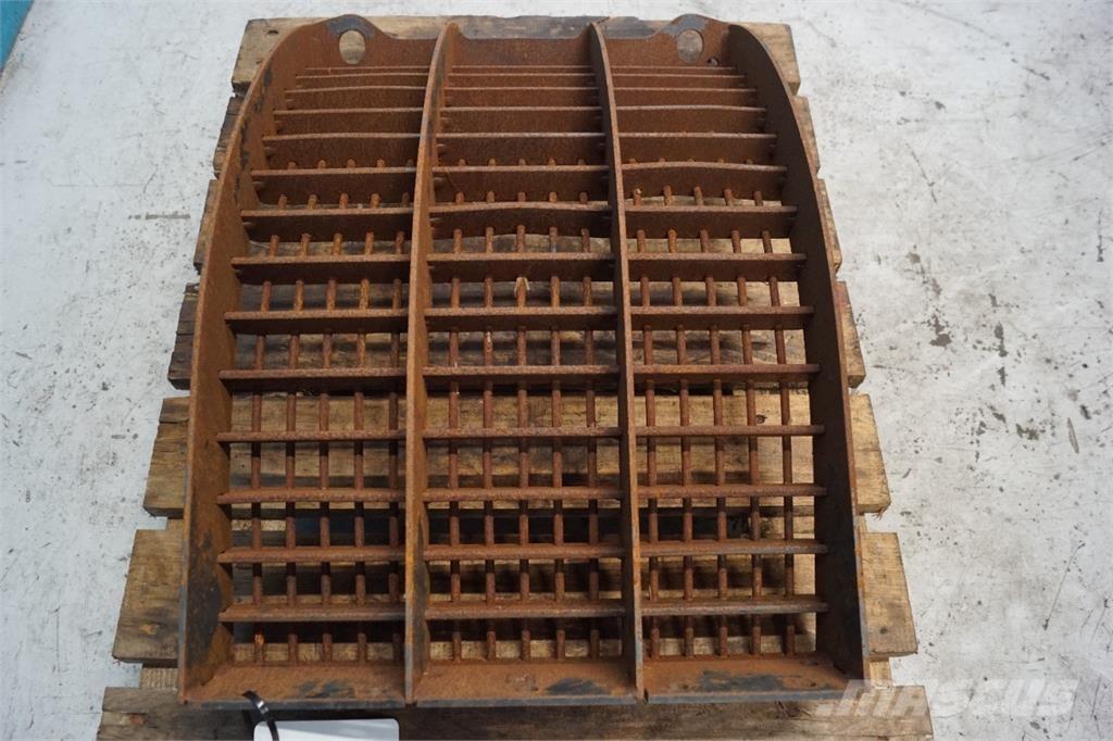 CASE 9010 Akcesoria do kombajnów zbożowych