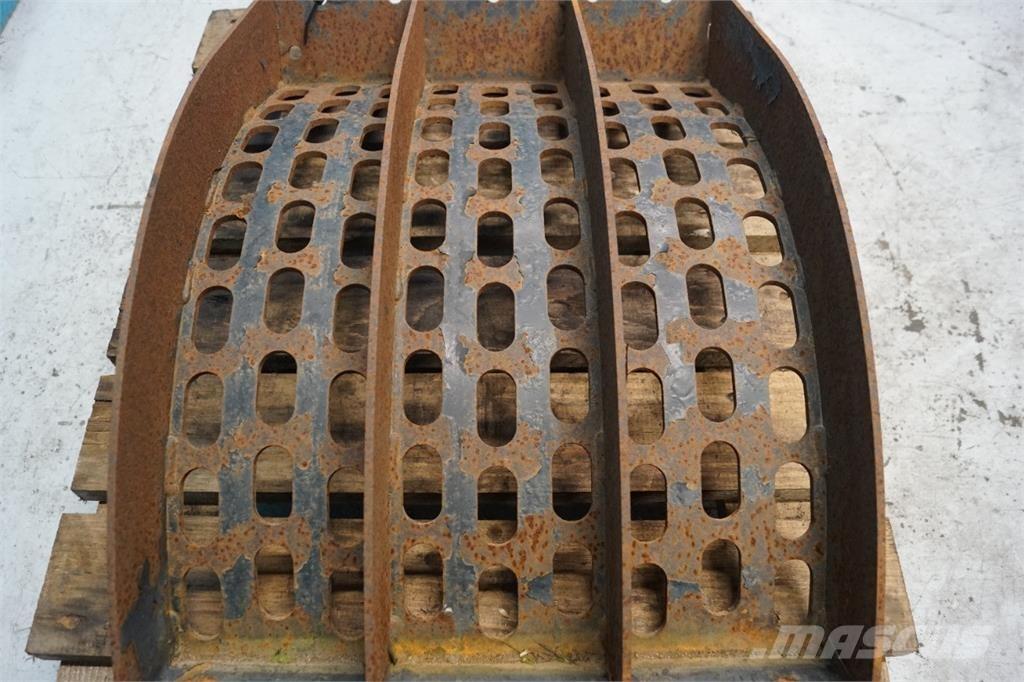 CASE 9010 Akcesoria do kombajnów zbożowych