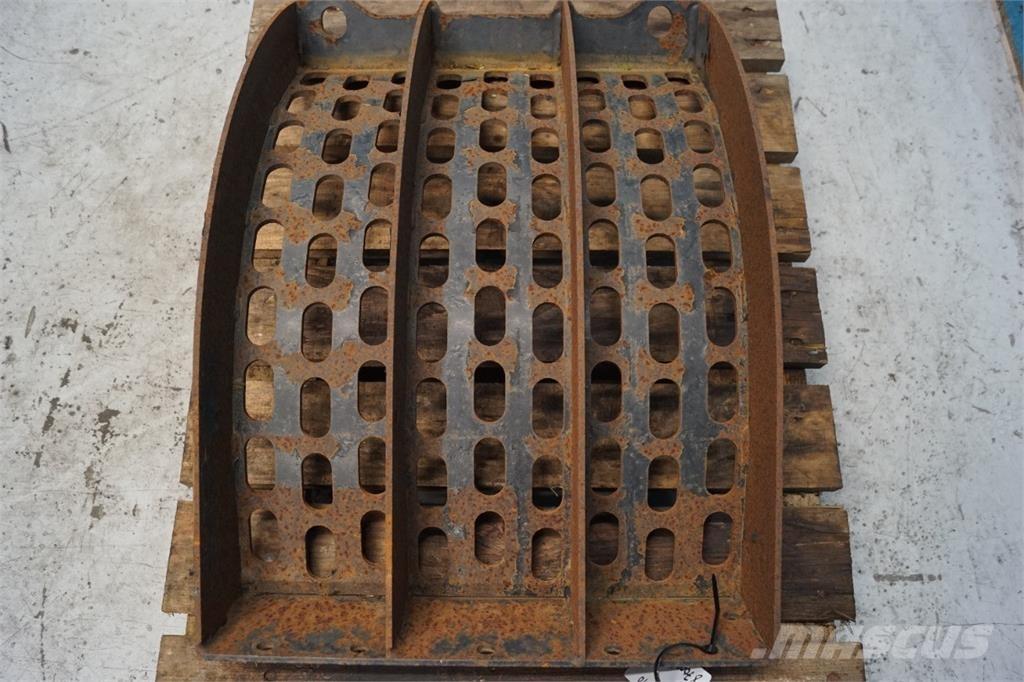 CASE 9010 Akcesoria do kombajnów zbożowych