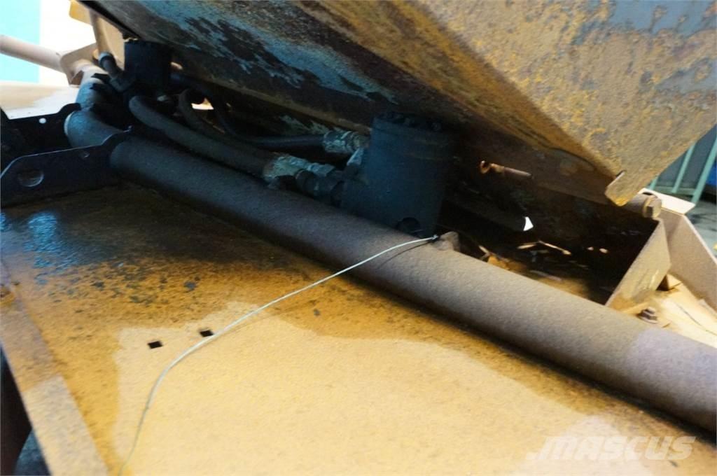 CASE 9010 Akcesoria do kombajnów zbożowych