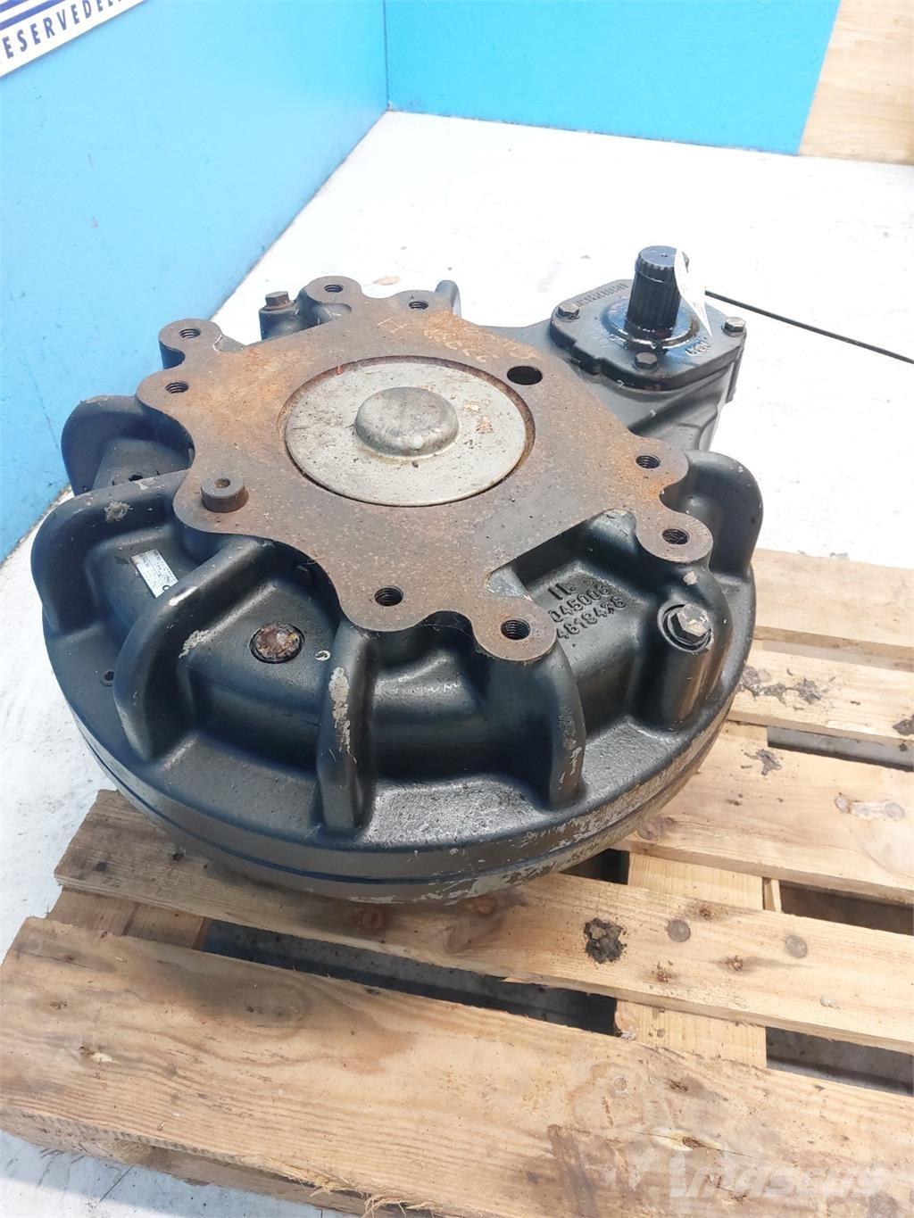 CASE 9010 Akcesoria do kombajnów zbożowych