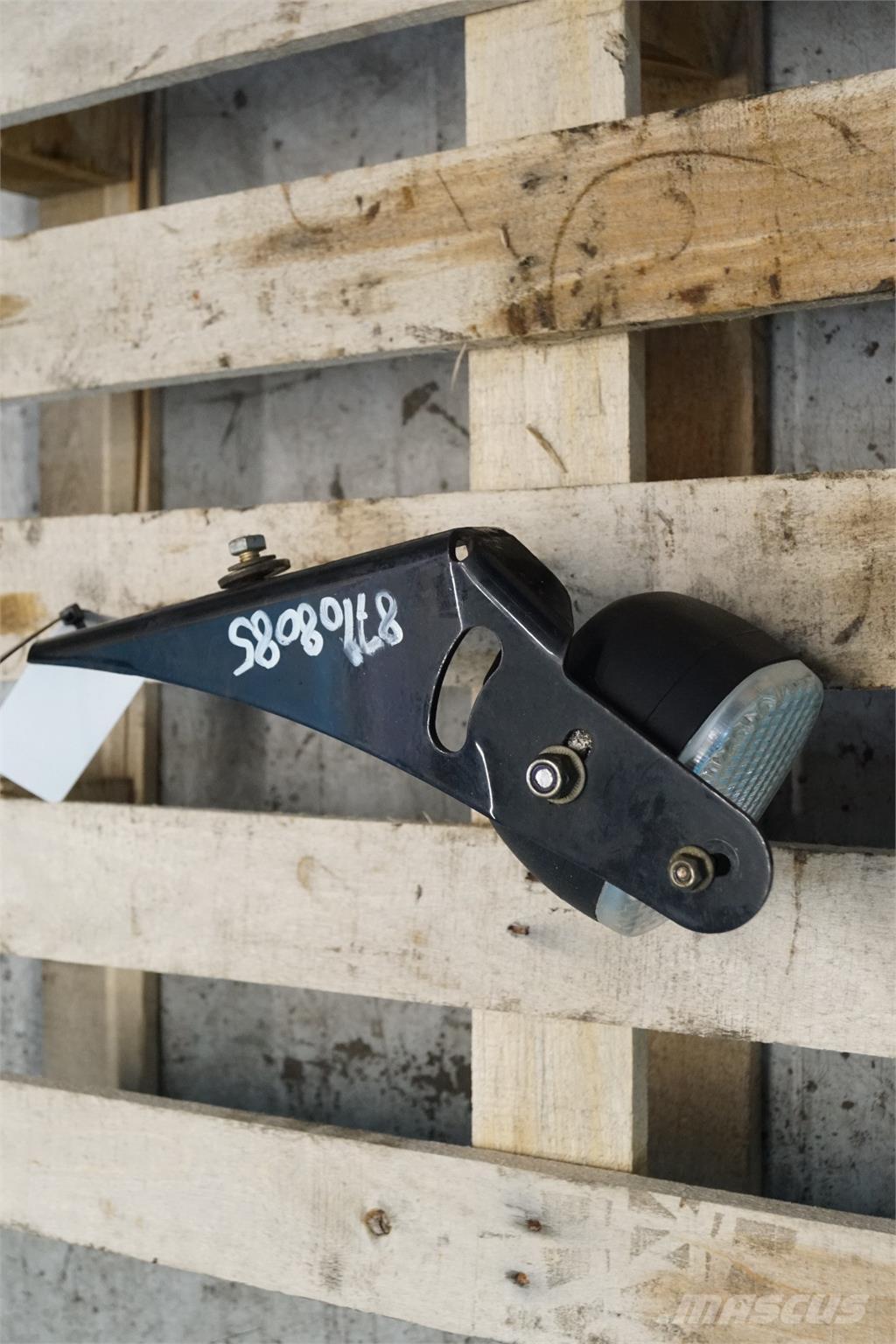 CASE 9230 Elektronika