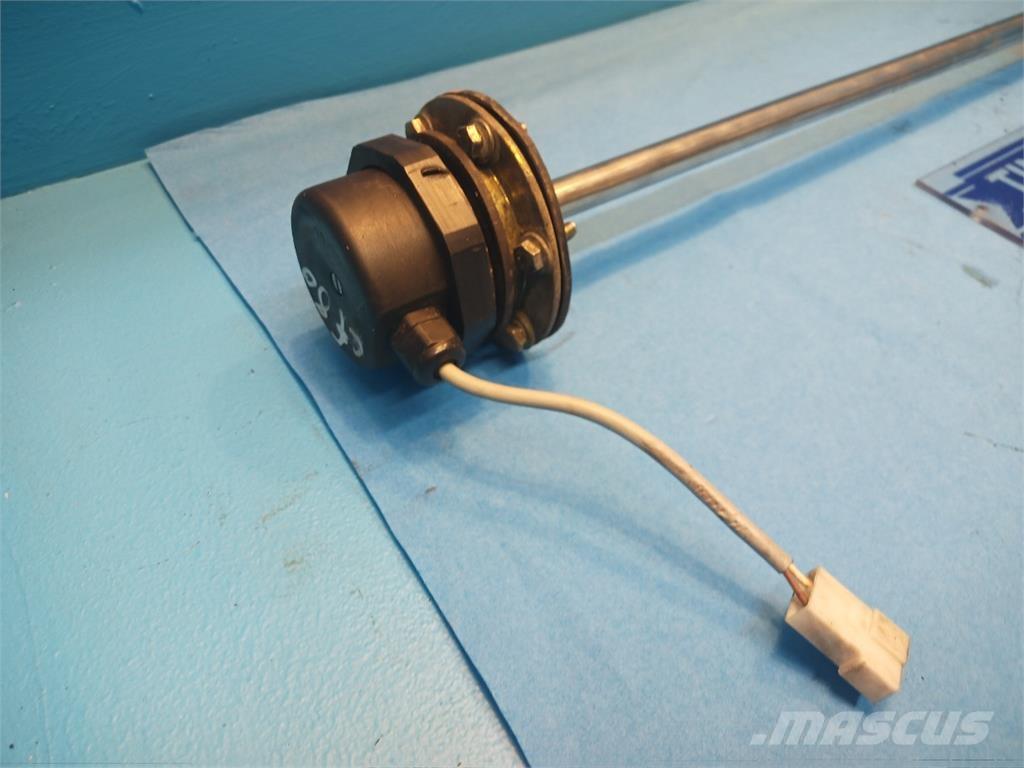 CASE CF80 Elektronika