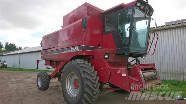 Case IH 1680 Kombajny zbożowe