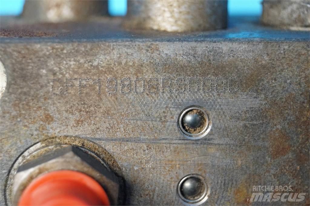Case IH 621D Hydraulika