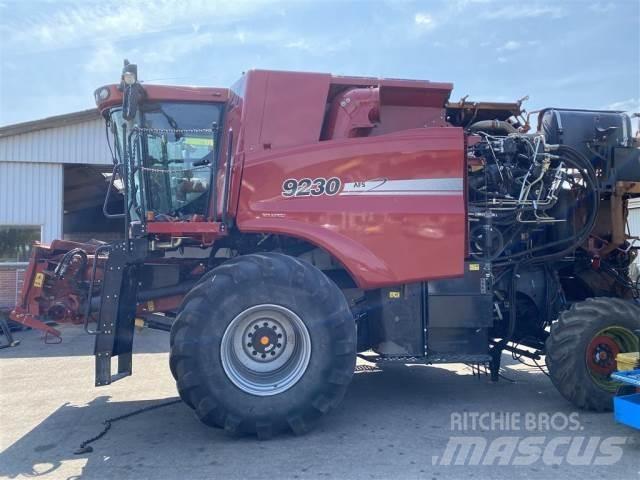 Case IH 9230 Kombajny zbożowe