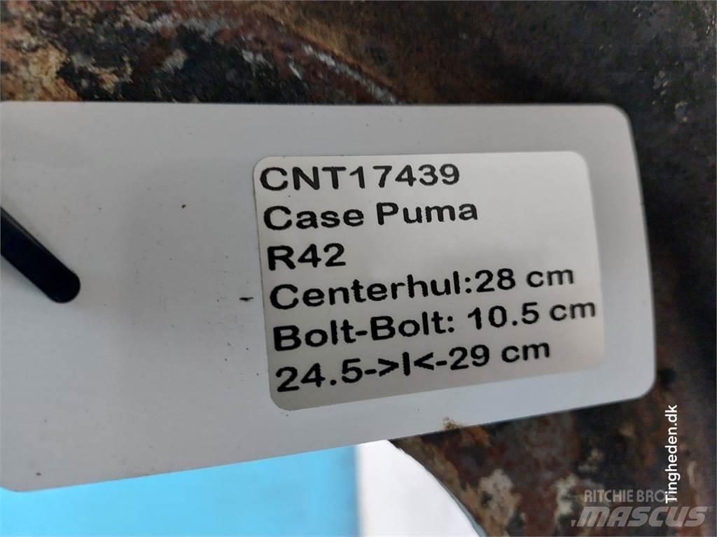 Case IH R42 Opony, koła i felgi