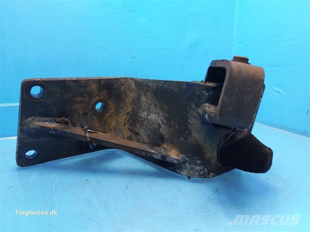 CASE Puma 185 Kabina i wnętrze