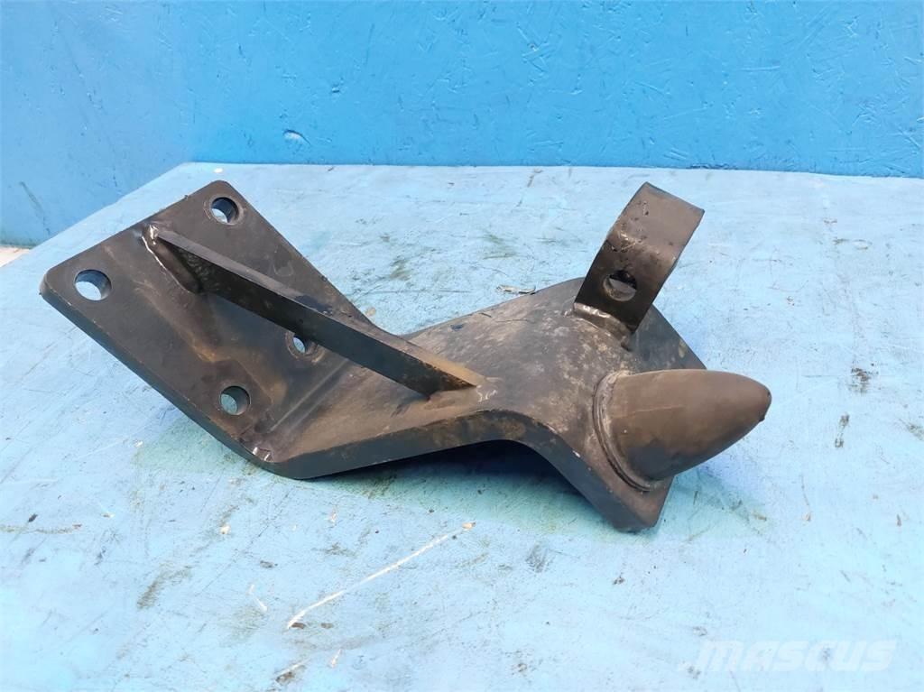 CASE Puma 200 Kabina i wnętrze