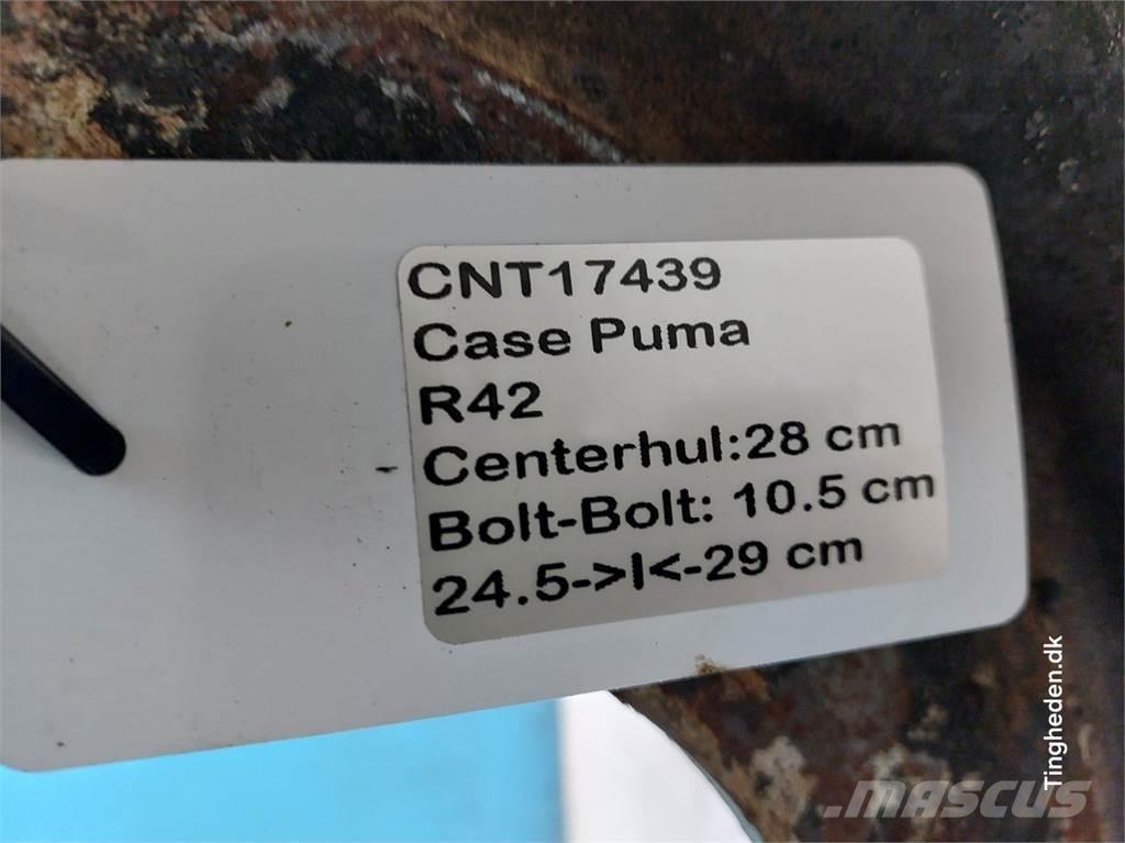 CASE R42 Opony, koła i felgi