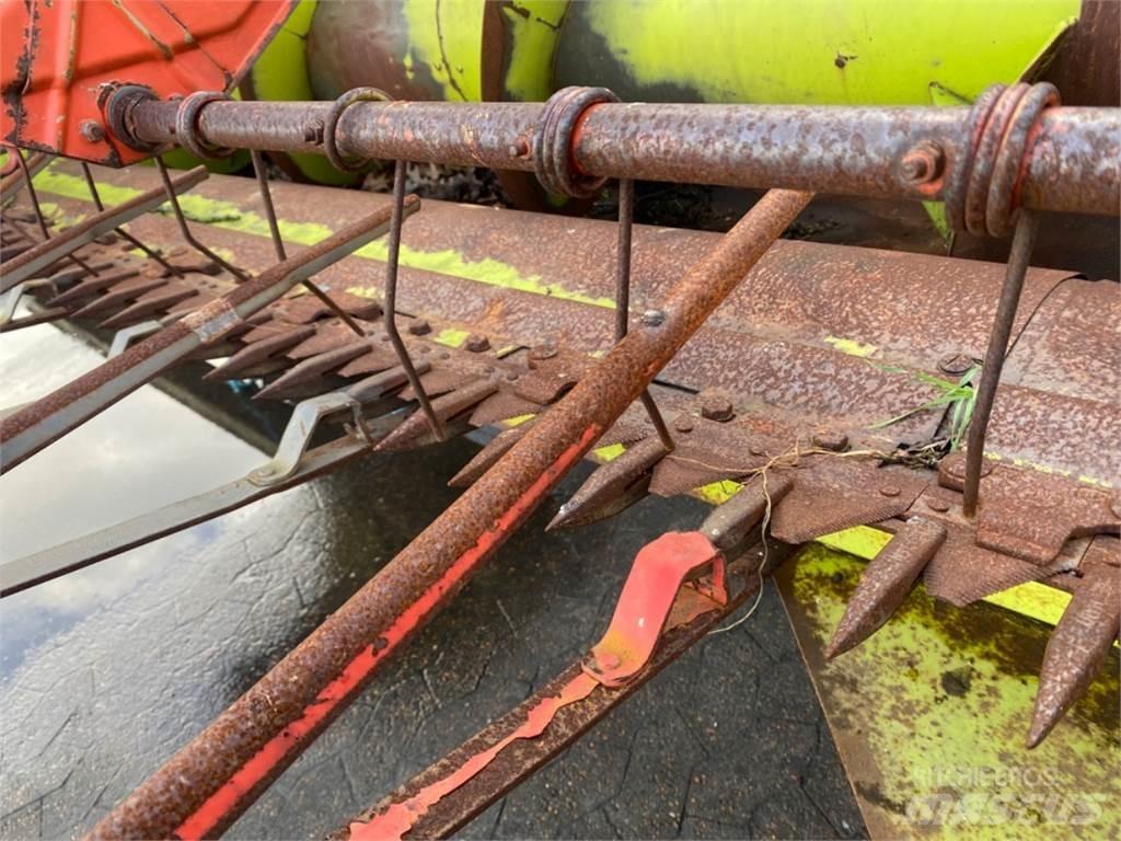 CLAAS 15” Akcesoria do kombajnów zbożowych
