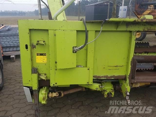 CLAAS 6218 8R Sieczkarnie samojezdne