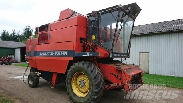 Deutz-Fahr M2680 Kombajny zbożowe