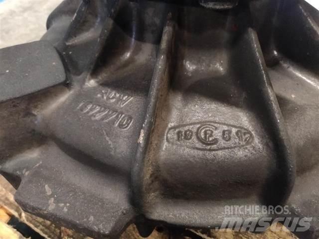 Fendt 6335 Akcesoria do kombajnów zbożowych
