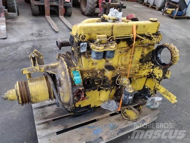 Ford 2725E Silniki