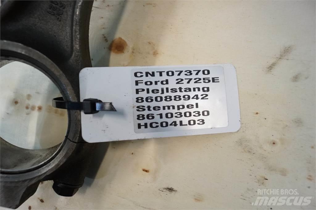 Ford 2725E Silniki