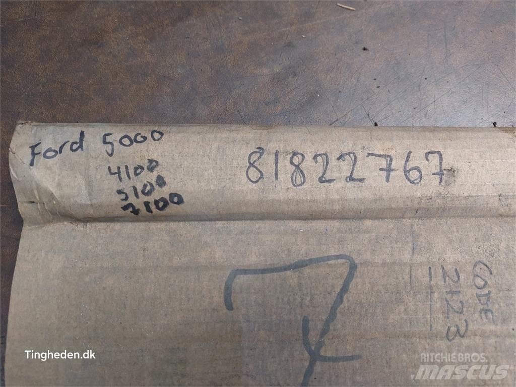 Ford 5000 Kabina i wnętrze
