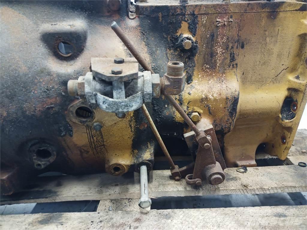 Ford 655D Przekładnie i skrzynie biegów