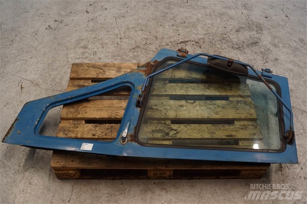 Ford 7600 Kabina i wnętrze