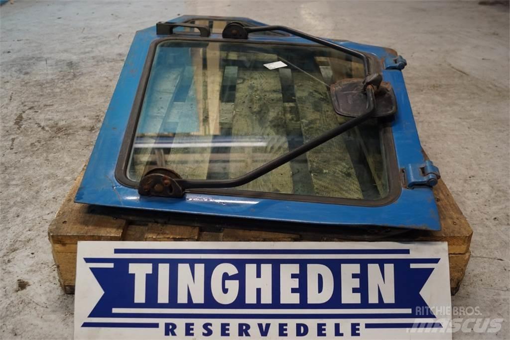 Ford 7710 Kabina i wnętrze