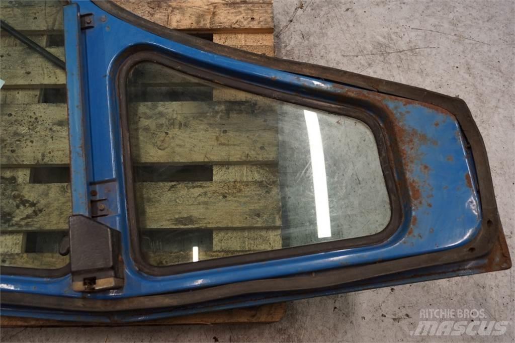 Ford 7710 Kabina i wnętrze