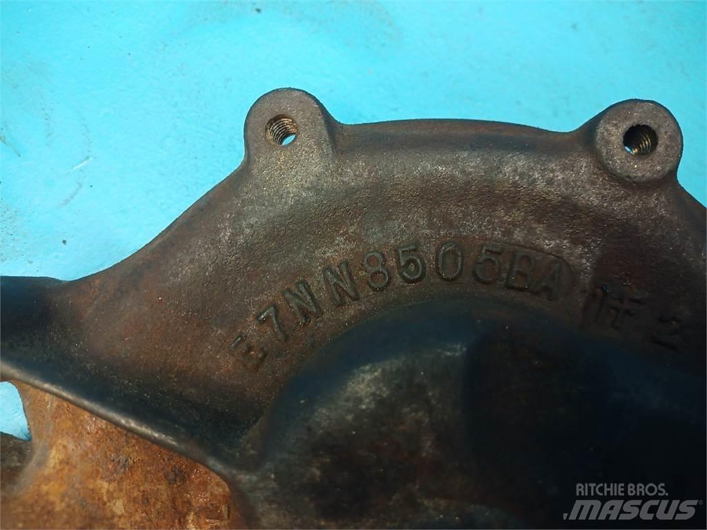 Ford 7910 Silniki