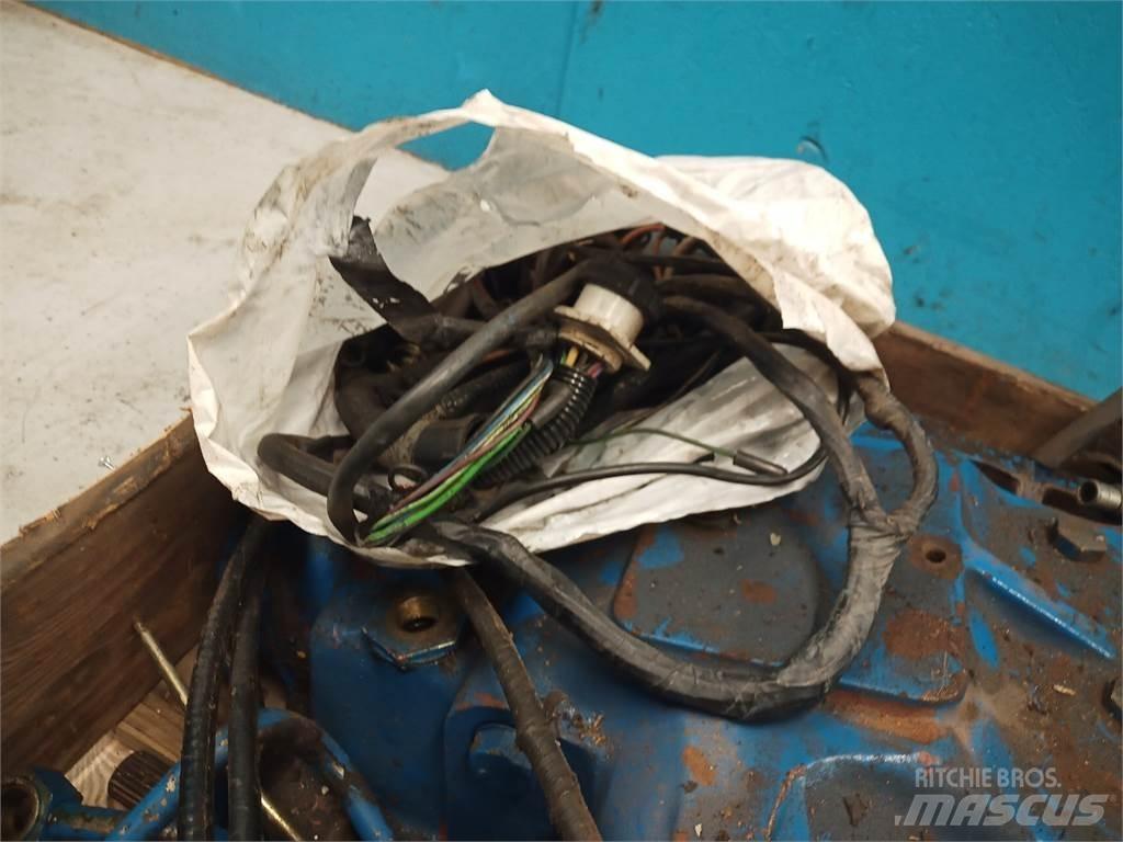 Ford 8210 Przekładnie