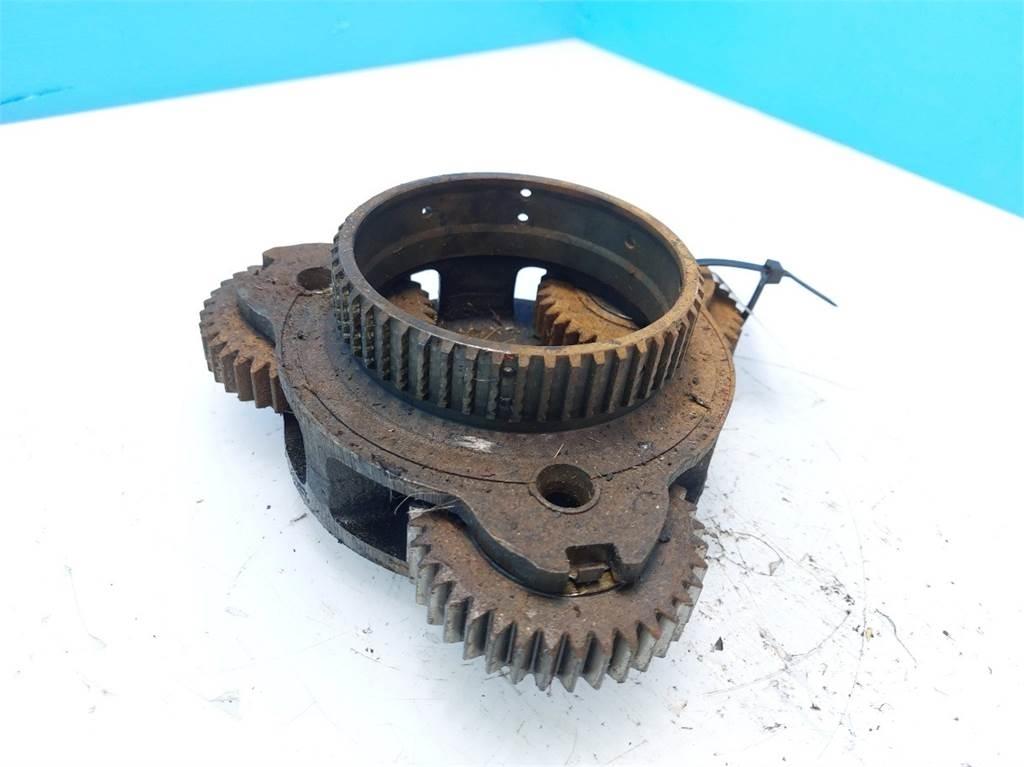 Ford 8210 Przekładnie