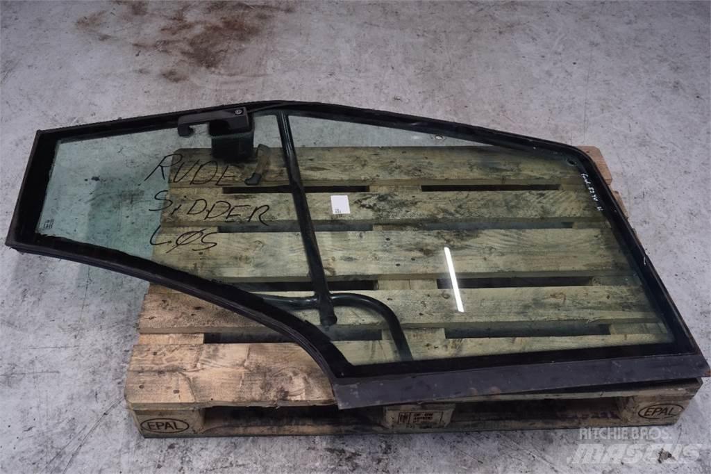 Ford 8340 Kabina i wnętrze