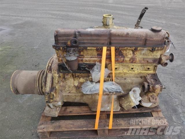 Ford Trader 590E Silniki