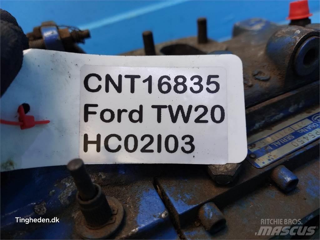 Ford TW20 Silniki