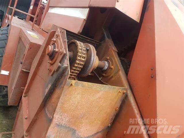 Hesston 4700 Prasy kostkujące