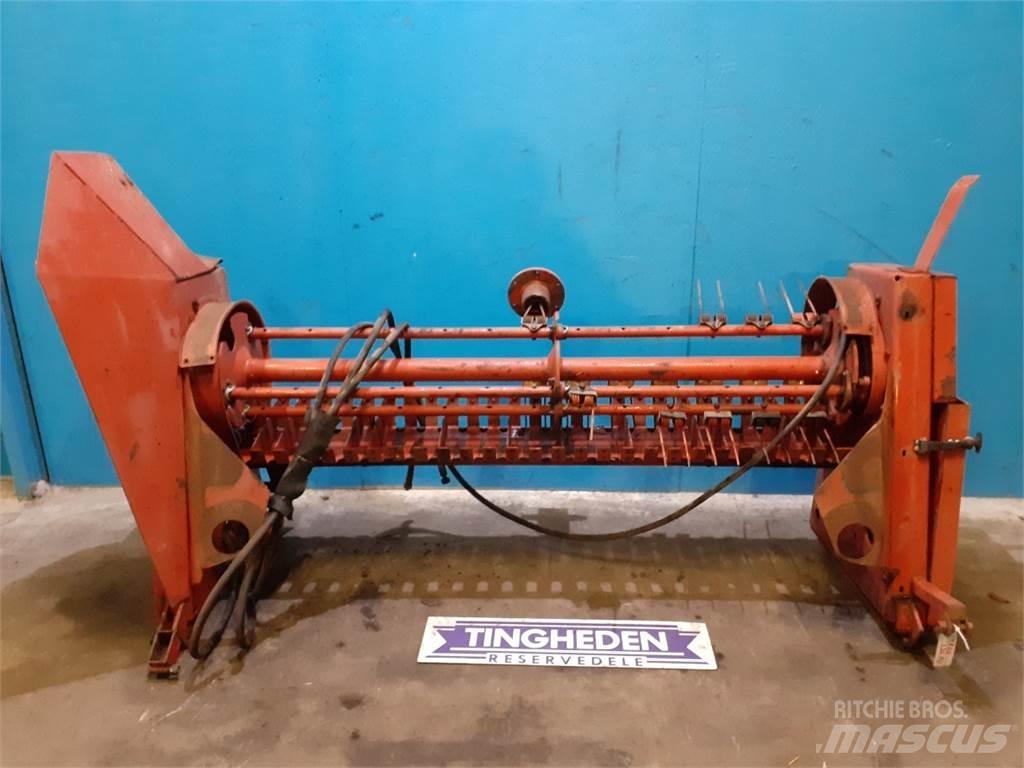 Hesston 4700 Maszyny rolnicze - Inne