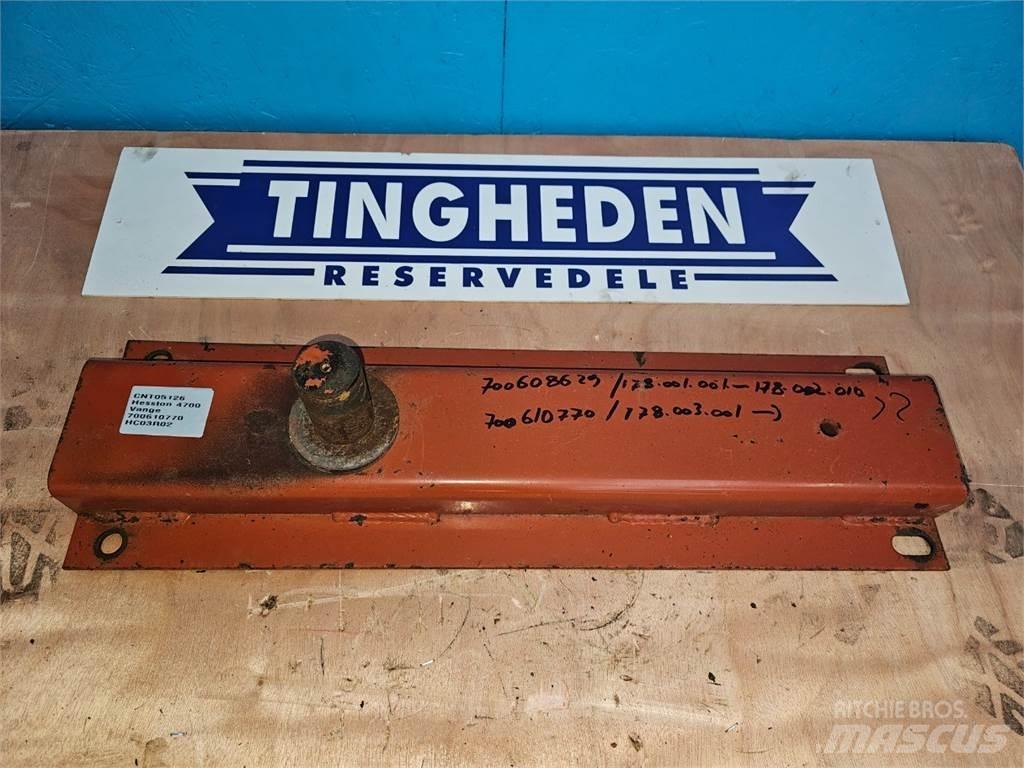 Hesston 4700 Maszyny rolnicze - Inne