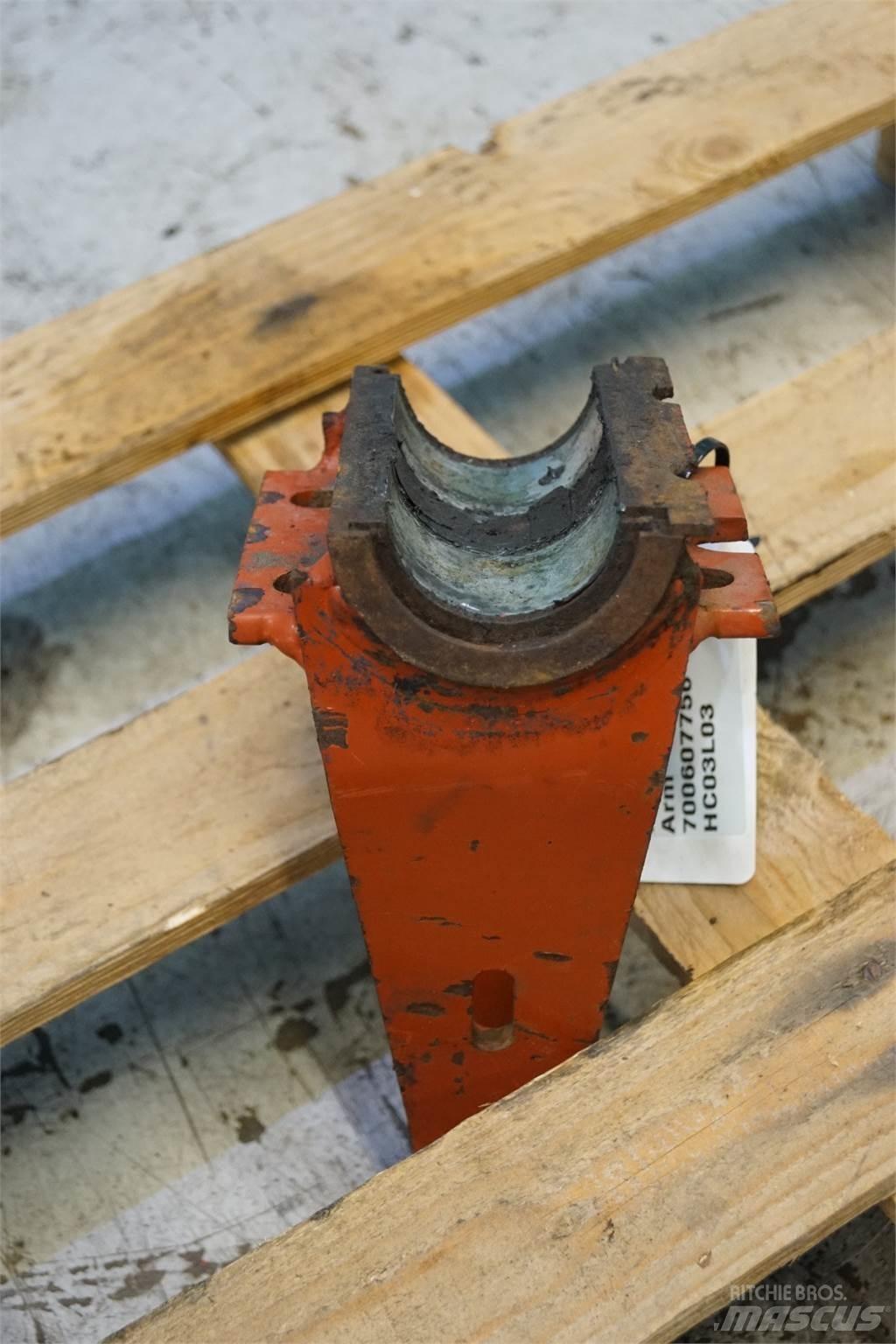 Hesston 4700 Maszyny rolnicze - Inne