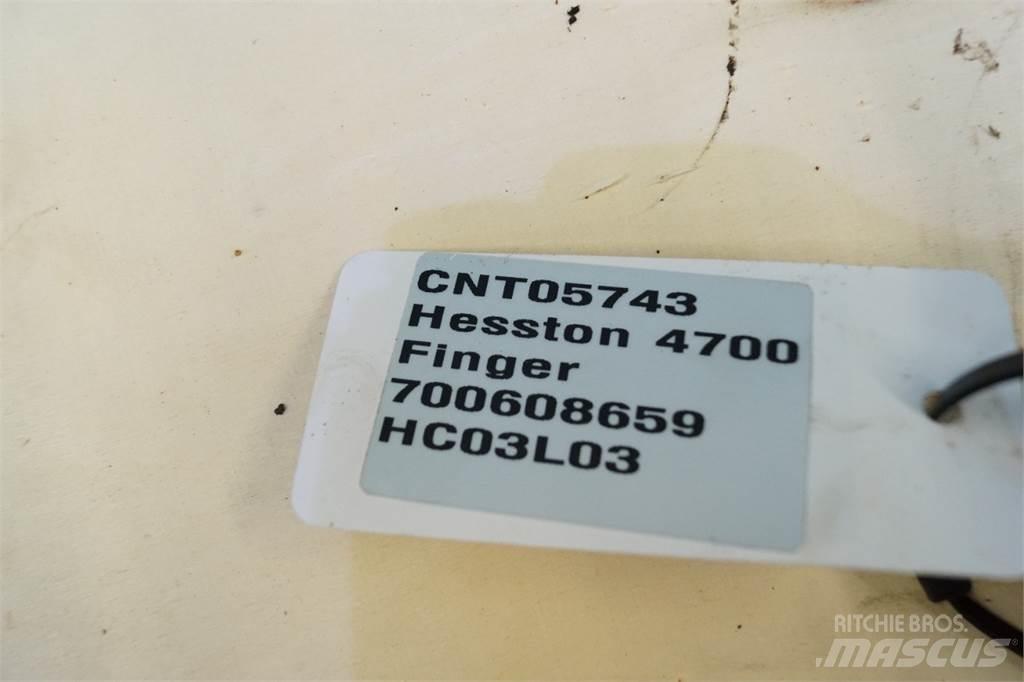 Hesston 4700 Chwytak do bel