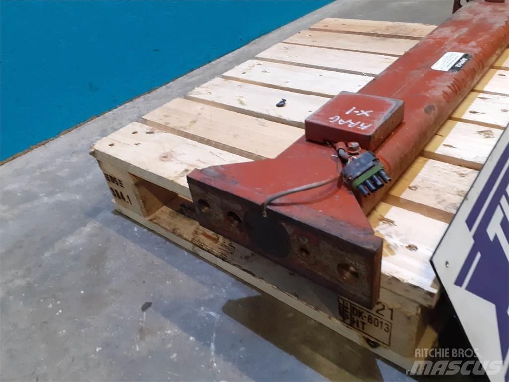 Hesston 4900 Inny sprzęt paszowy