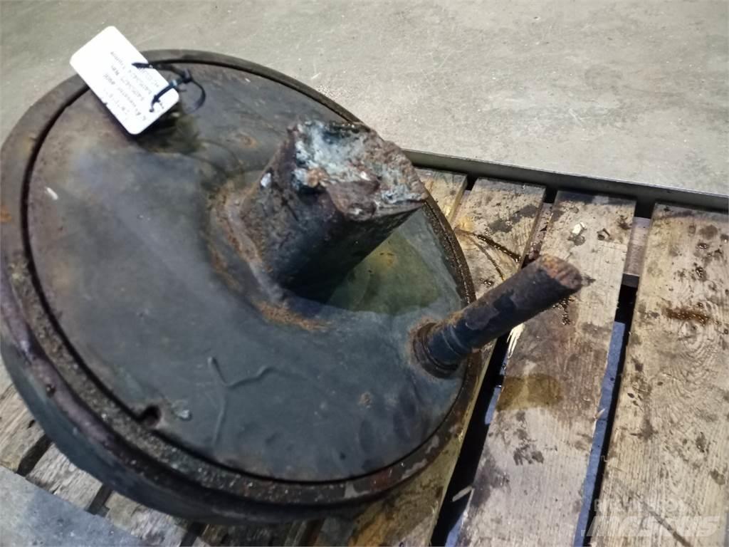 Hesston 4900 Mosty, wały i osie