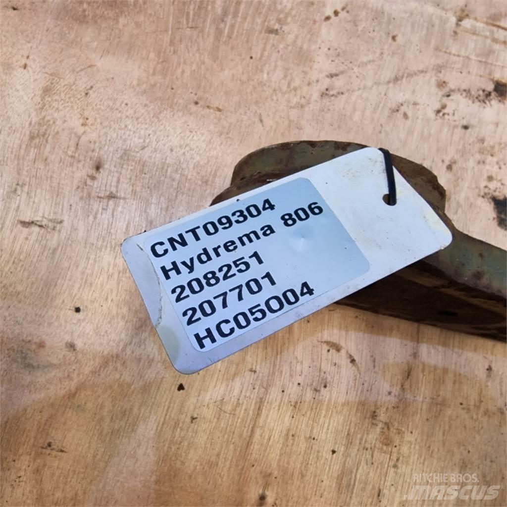 Hydrema 806 Wysięgniki i ramiona