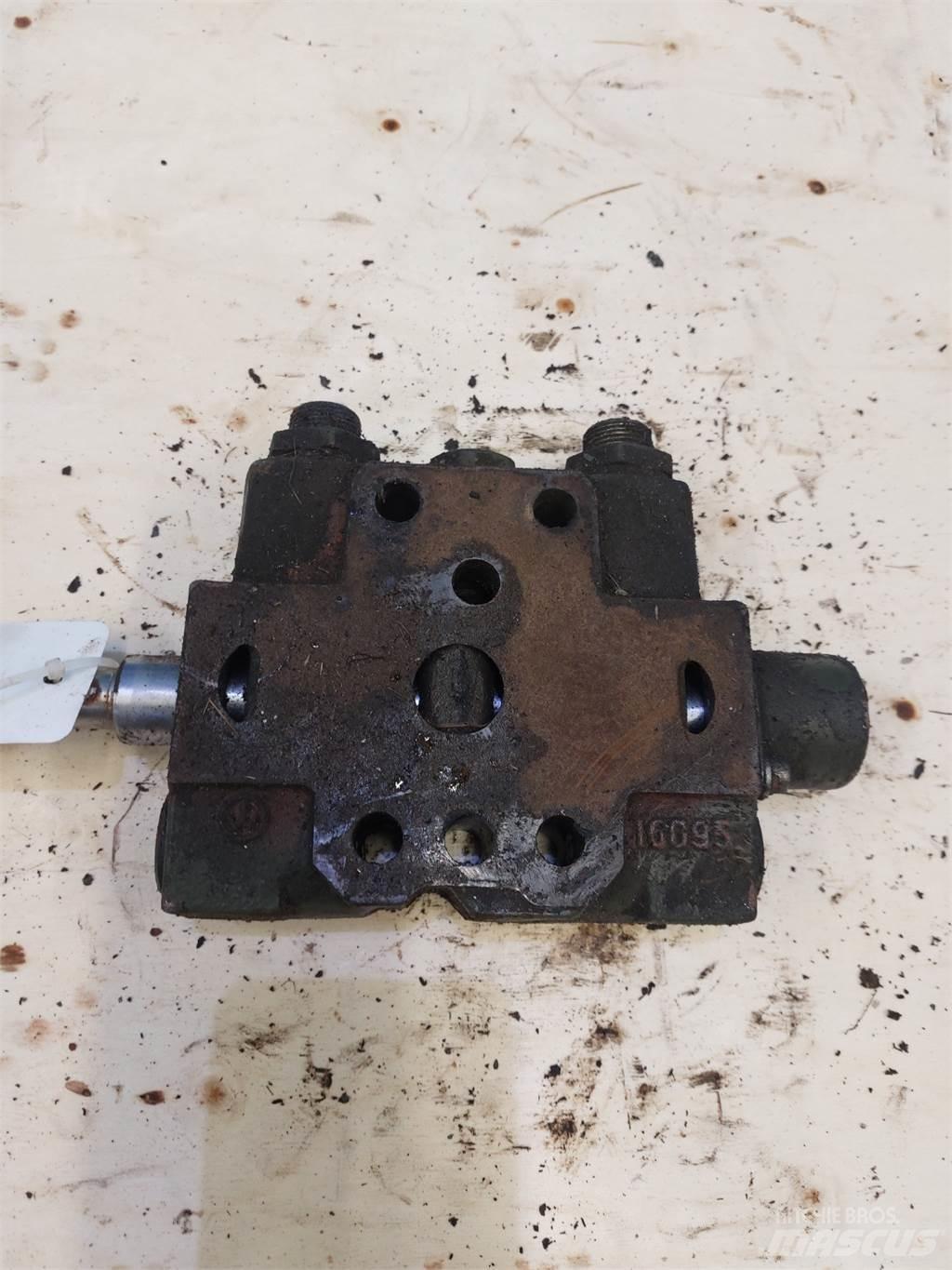 Hydrema 806 Hydraulika
