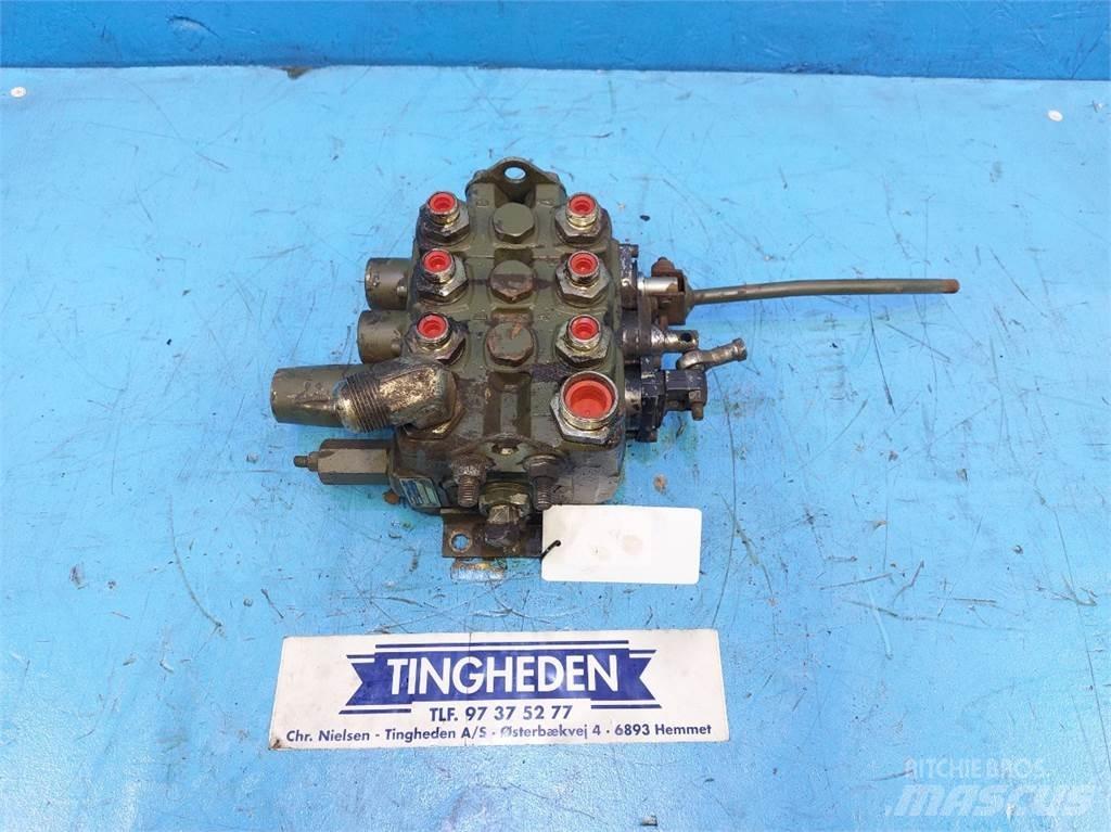 Hydrema 806 Hydraulika