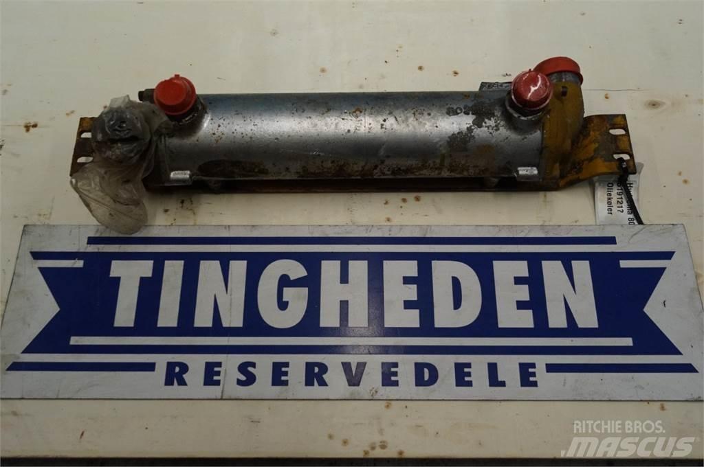 Hydrema 807 Chłodnice