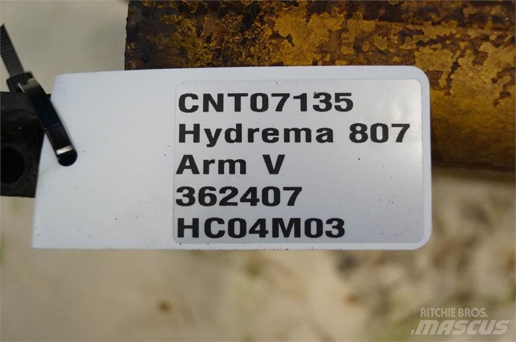 Hydrema 807 Wysięgniki i ramiona