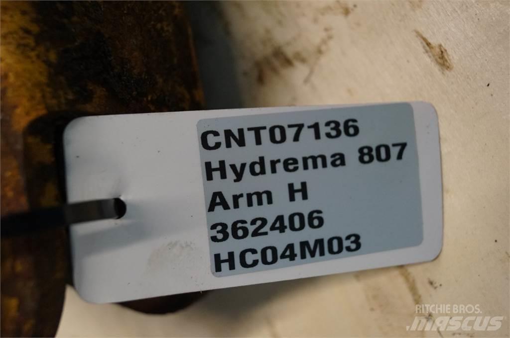 Hydrema 807 Wysięgniki i ramiona
