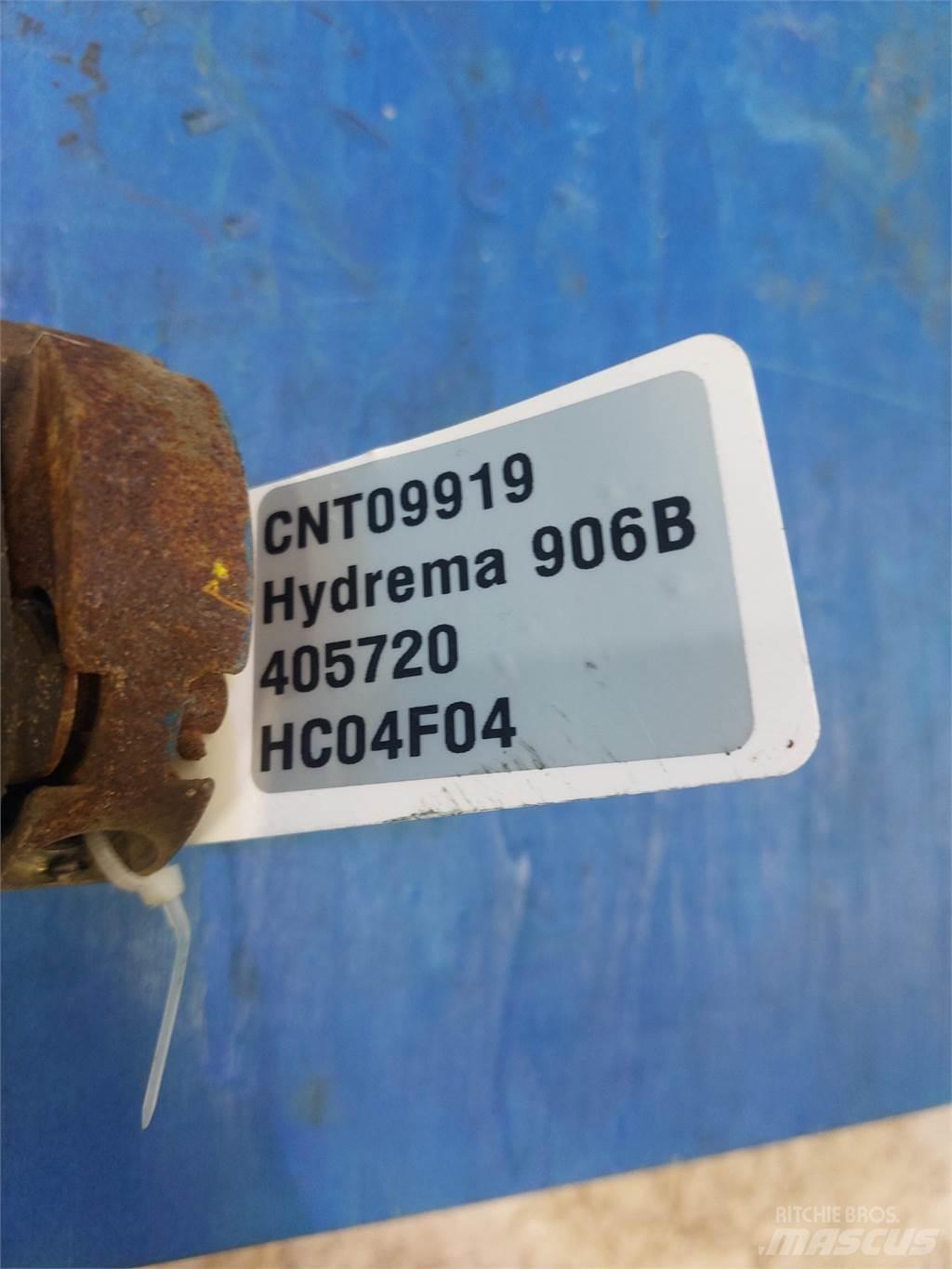 Hydrema 906B Kabiny i wnętrze