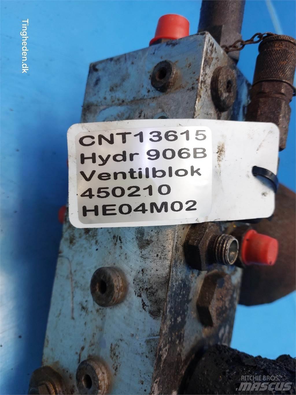 Hydrema 906B Hydraulika