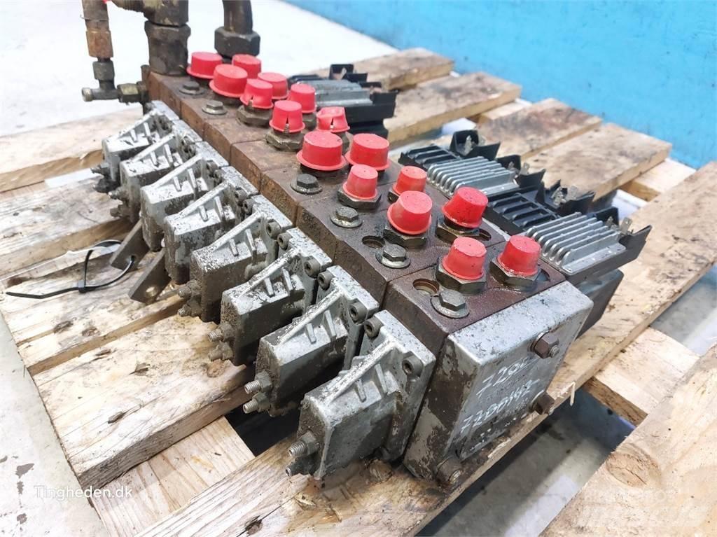Hydrema 906B Hydraulika