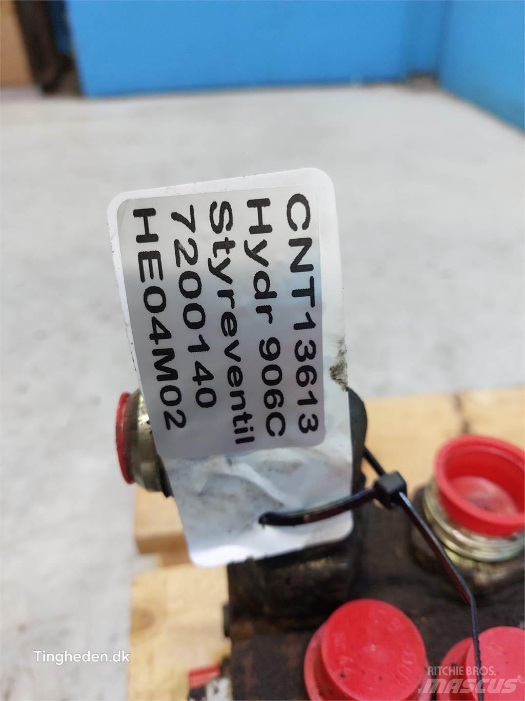 Hydrema 906C Hydraulika