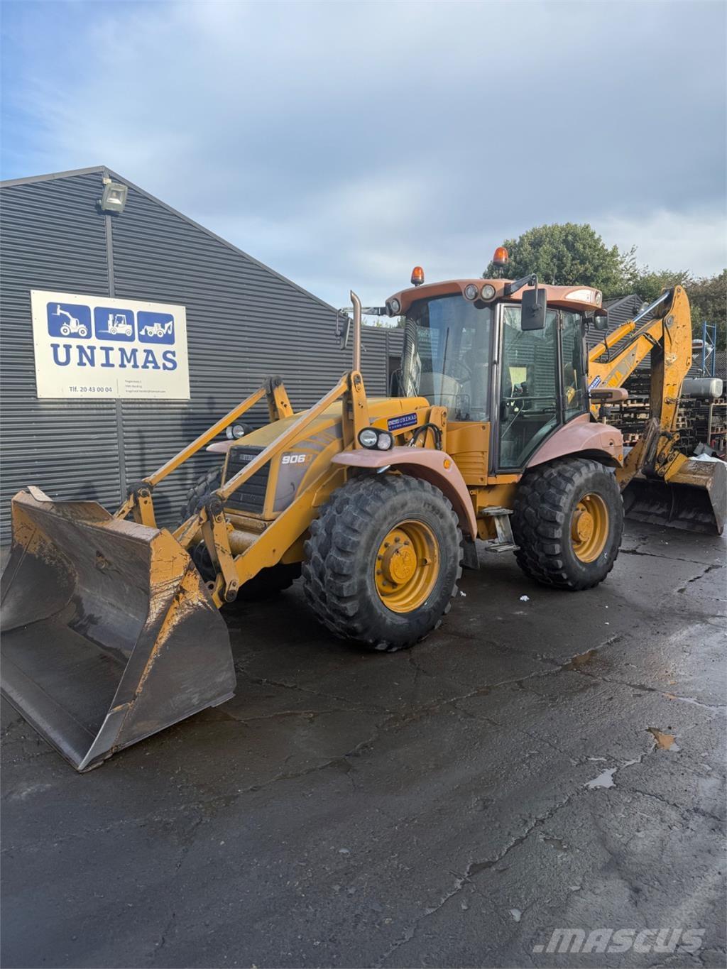 Hydrema 906D Koparko-ładowarki