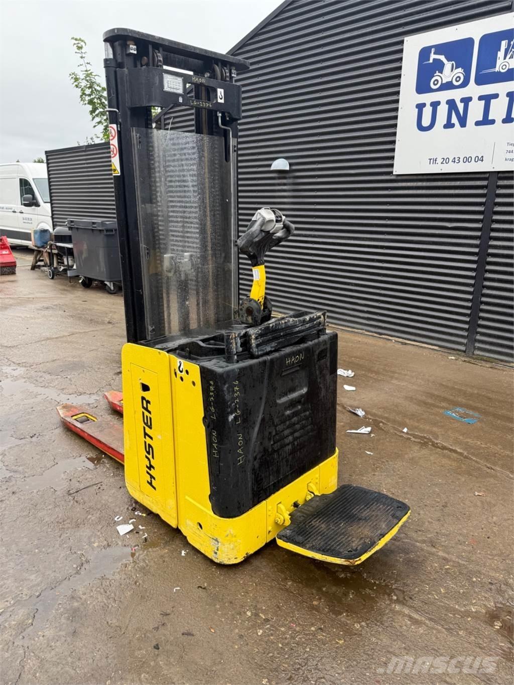 Hyster S1.5 Wózki paletowe ręczne.
